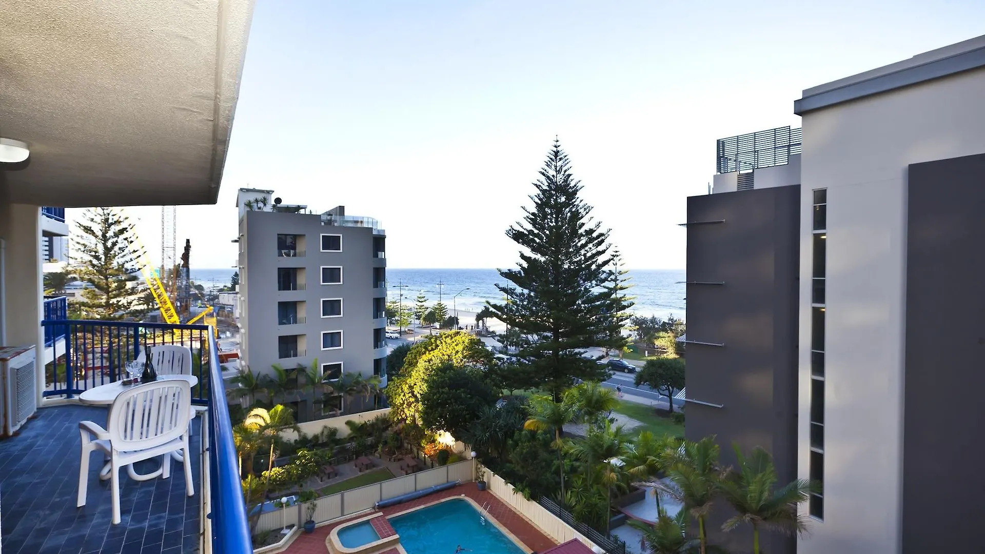 Aparthotel Surf Regency Gold Coast