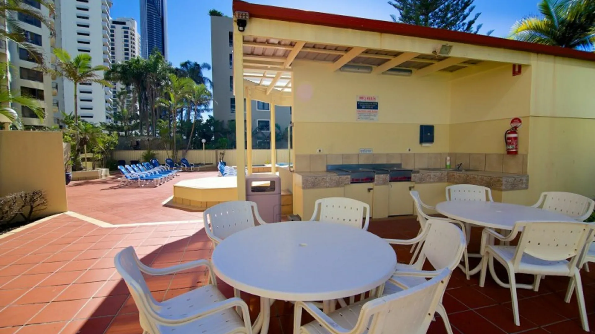 Aparthotel Surf Regency Gold Coast
