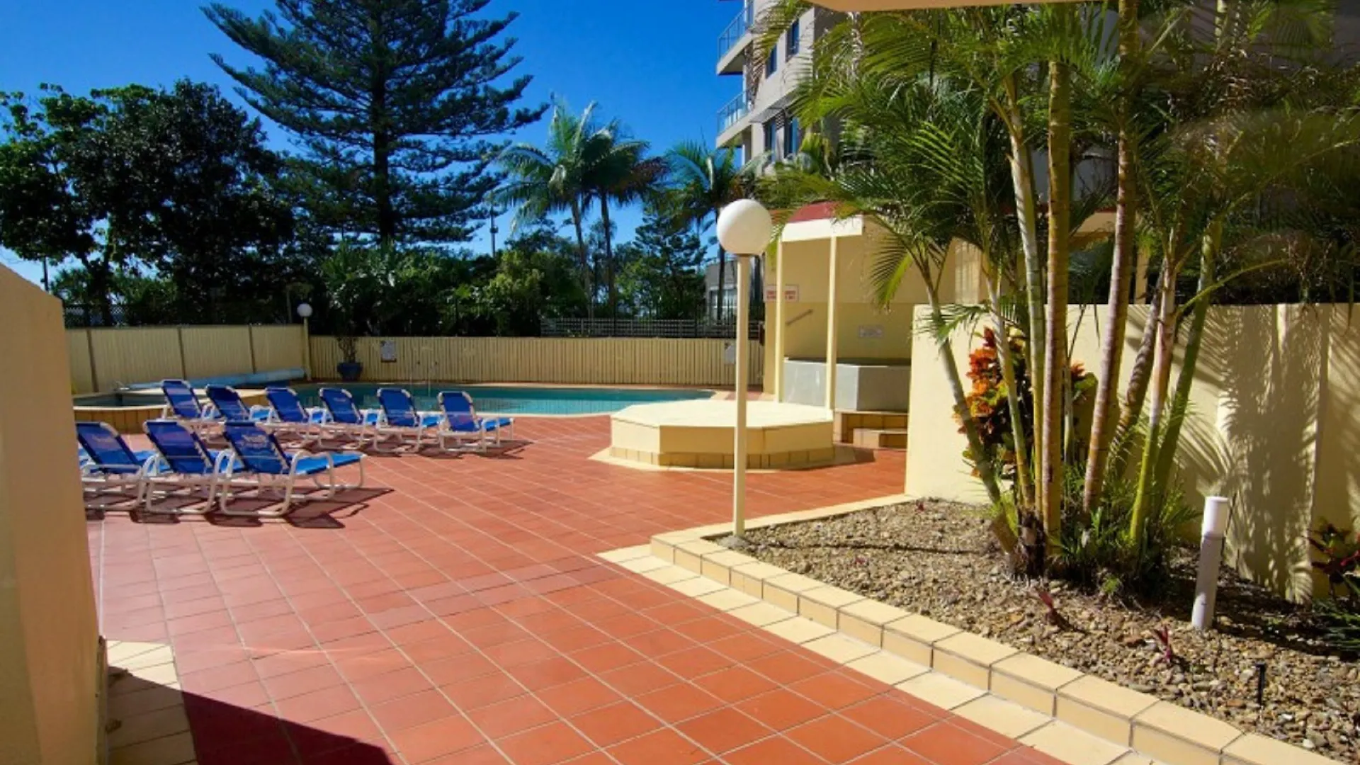 Aparthotel Surf Regency Gold Coast